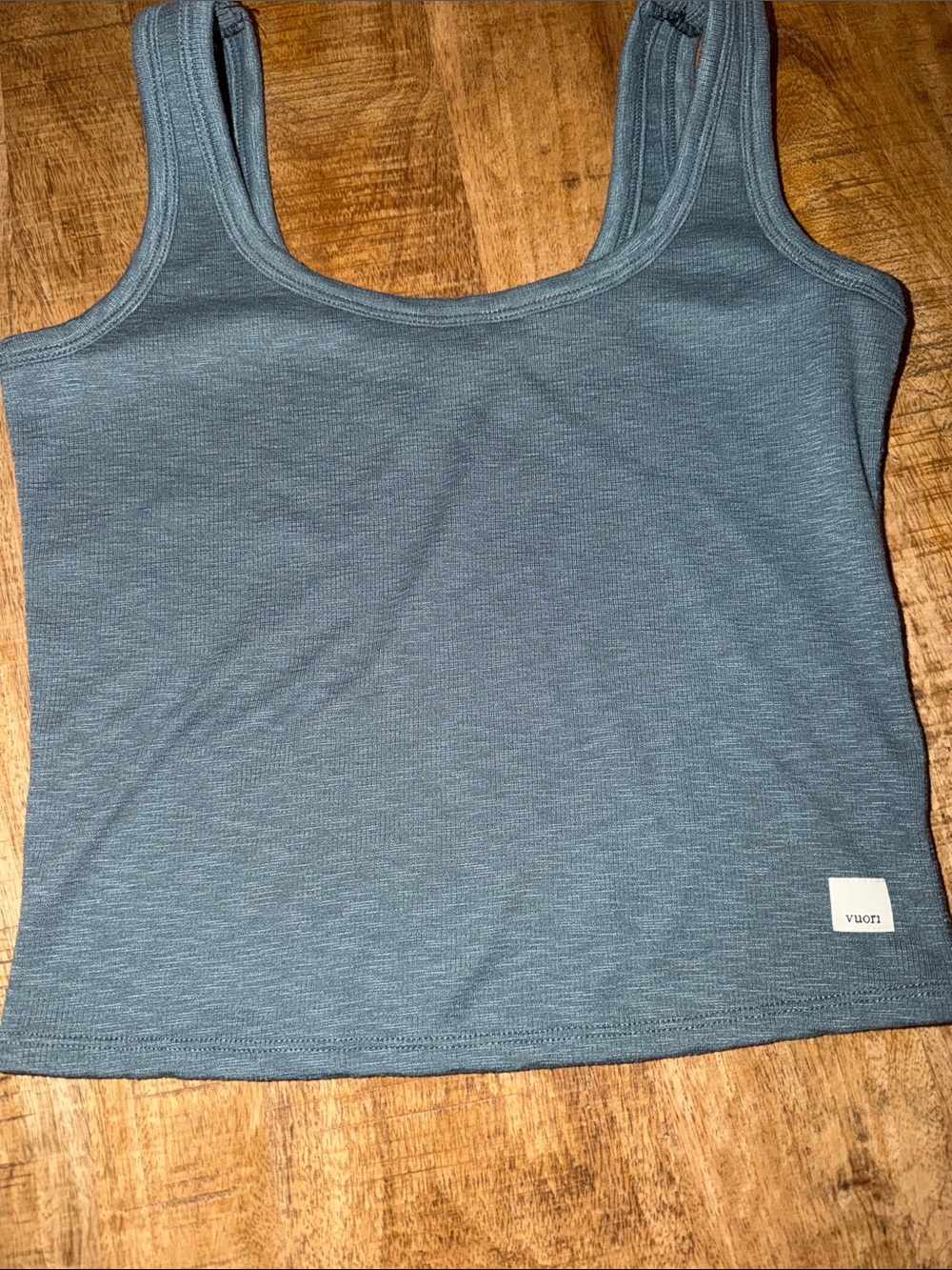 Vuori Women's Slate Blue Scoop Tank Top - Picture 2 of 3